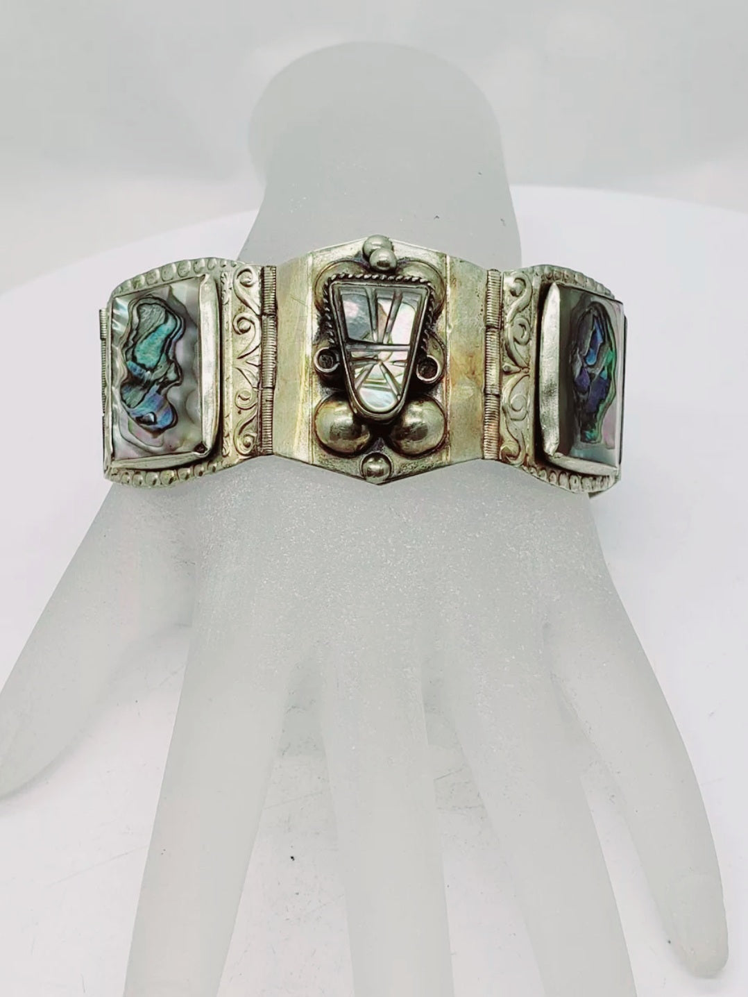 Nice *Vintage 50's Sterling Silver 925 Abalone Multi-Panel Hinged Carved Shell Bracelet