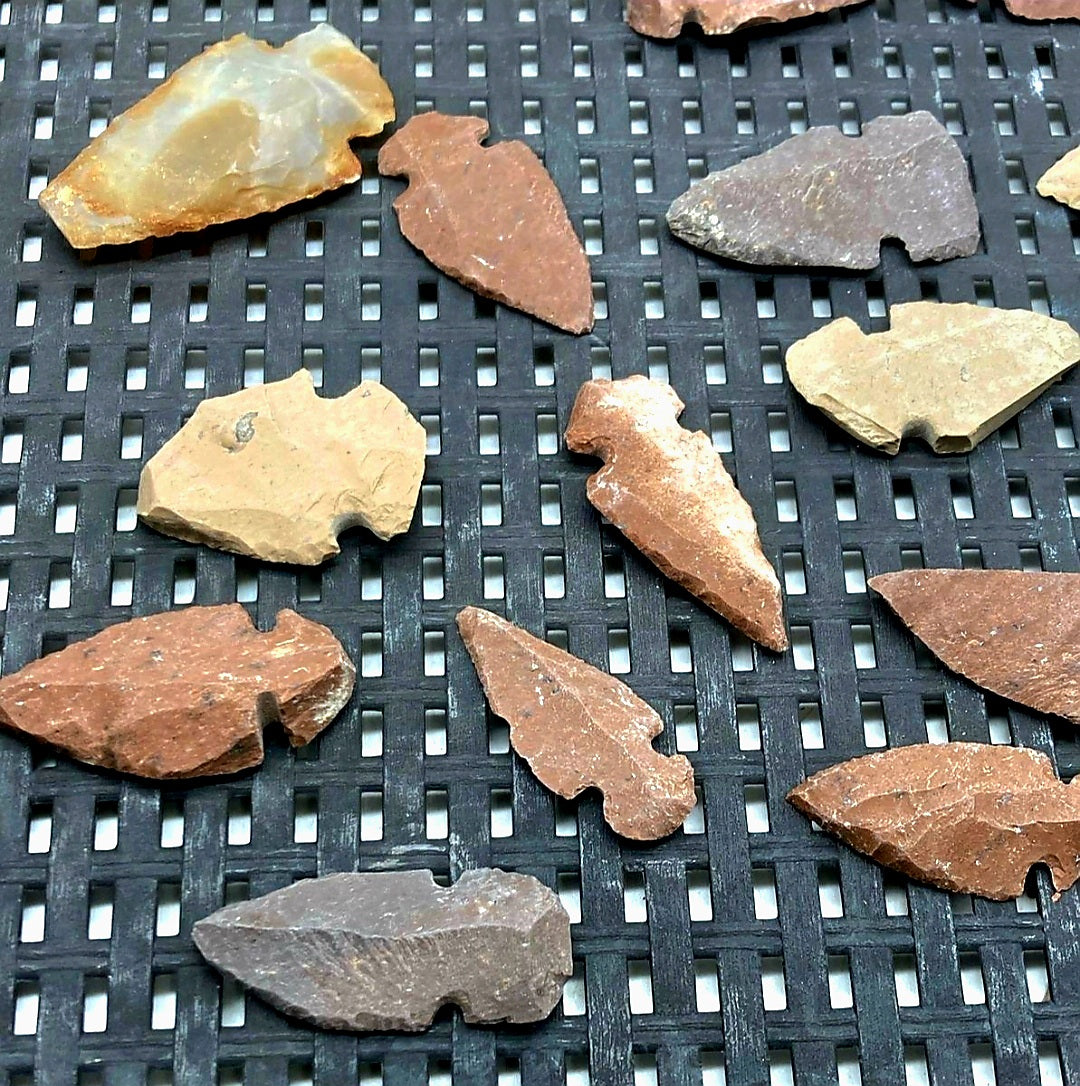 Great *Assortment of 21 Stone Arrowheads