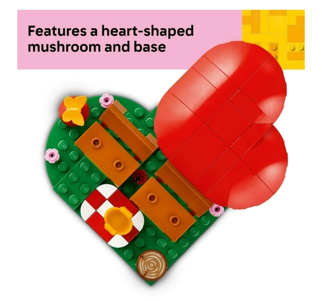 NIB *Lego #40711 "Hedgehog Picnic Date"  (166-pcs)