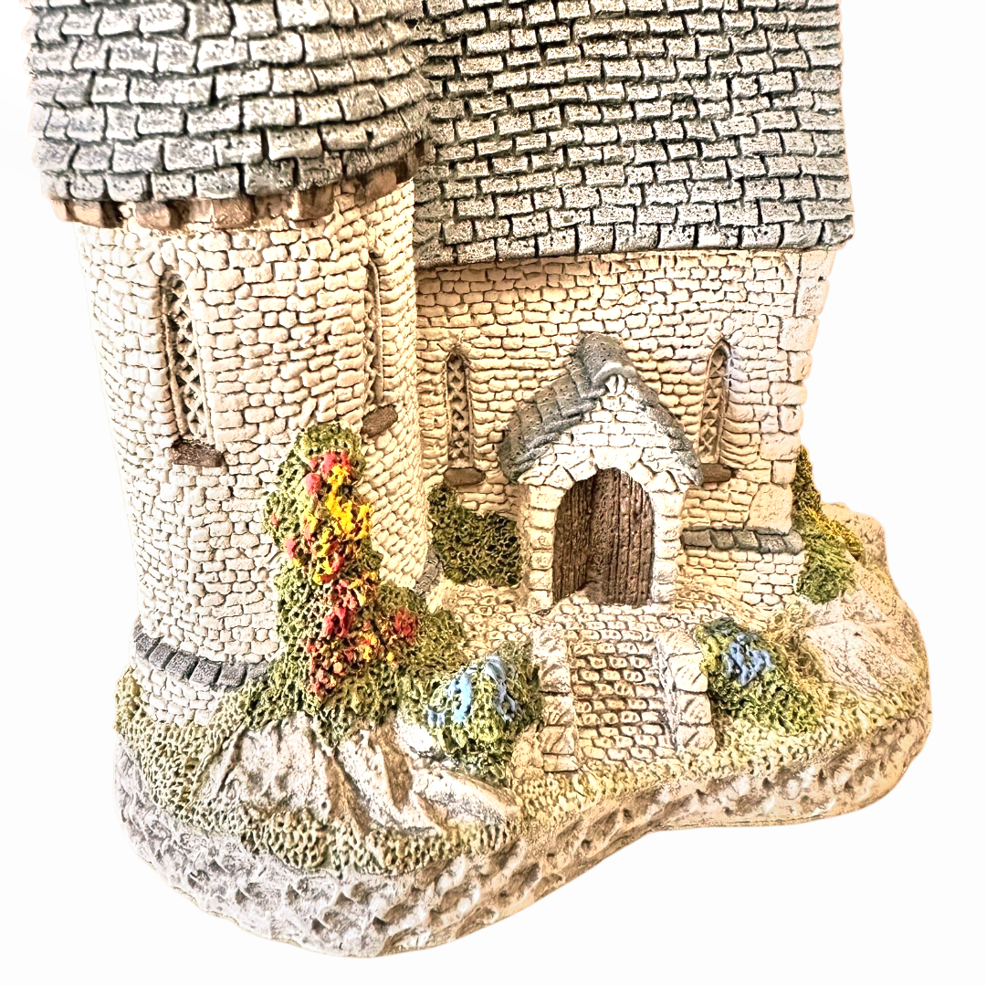 David Winter Cottages "The Chapel" COA w/ Box (1984) Retired - Great Britain