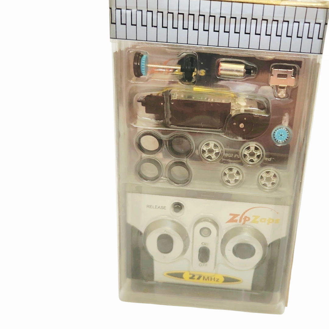 NIB *Zip Zaps Micro RC Pontiac Firebird RARE (2003) Radio Shack B-146 Black Car