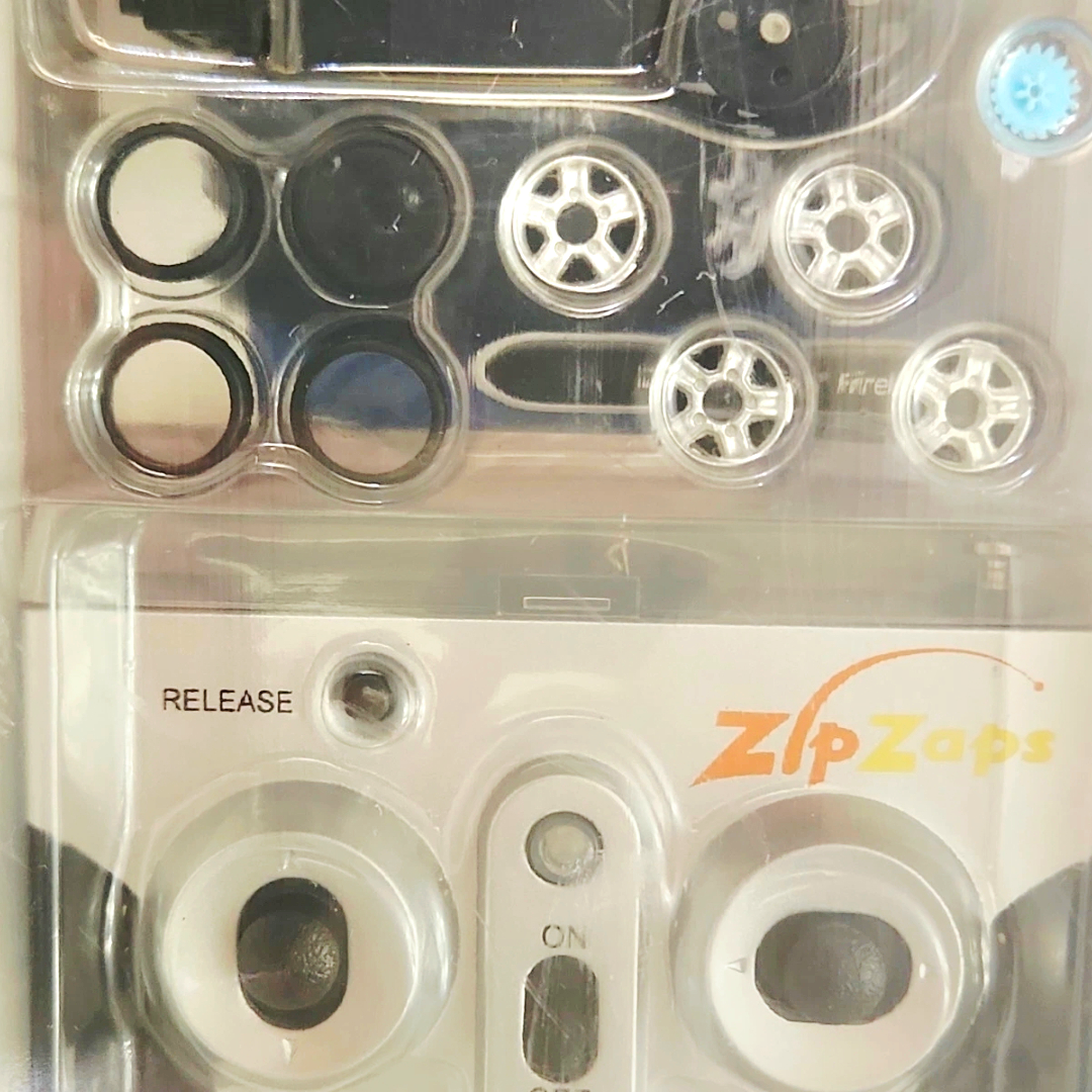 NIB *Zip Zaps Micro RC Pontiac Firebird RARE (2003) Radio Shack B-146 Black Car