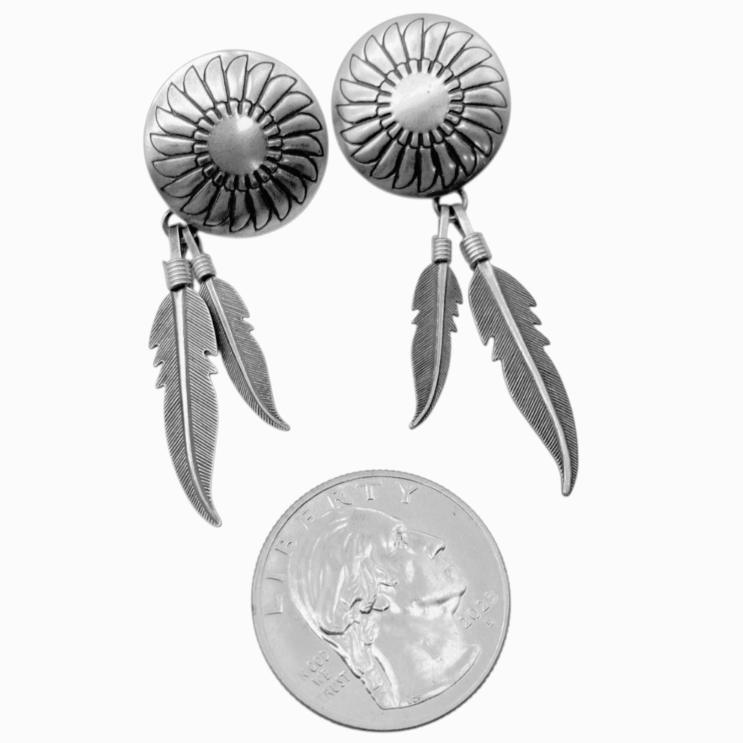 Stunning *SW Sterling Silver Etched Fan Design Feather Hinged Dangle Earrings