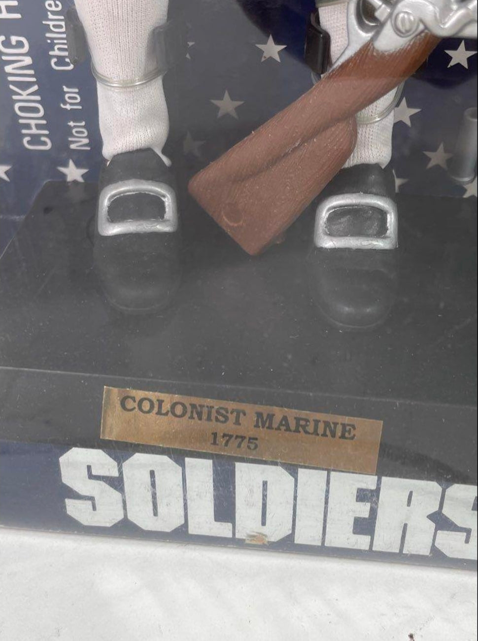 NIB *Soldiers of the World: 1775 Colonist Marine & 1975 US Marine Action Figures