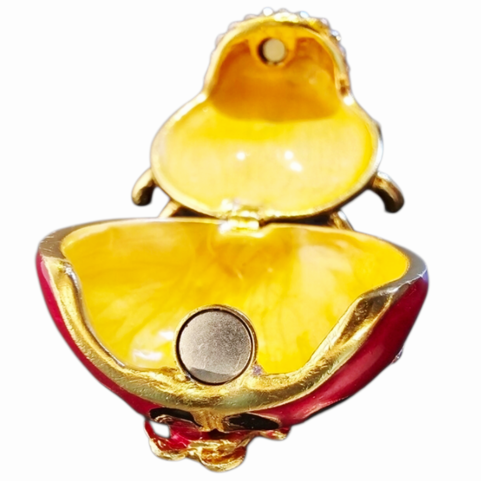 Beautiful *Ladybug & Baby Enameled Rhinestone Trinket Box w/ Magnetic Closure