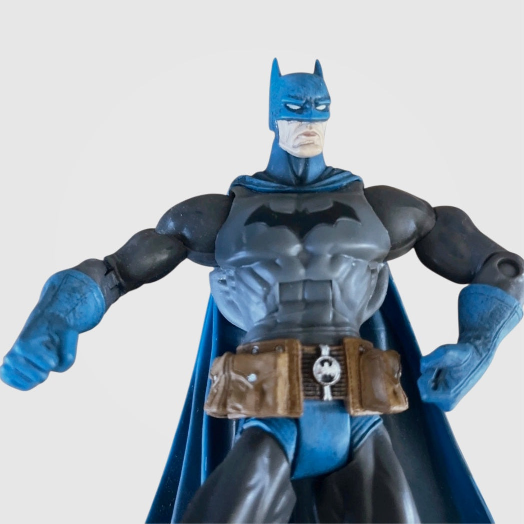Mattel *DC Super Heroes Batman Action Figure 6" Loose Series 3 2006 Select Sculpt