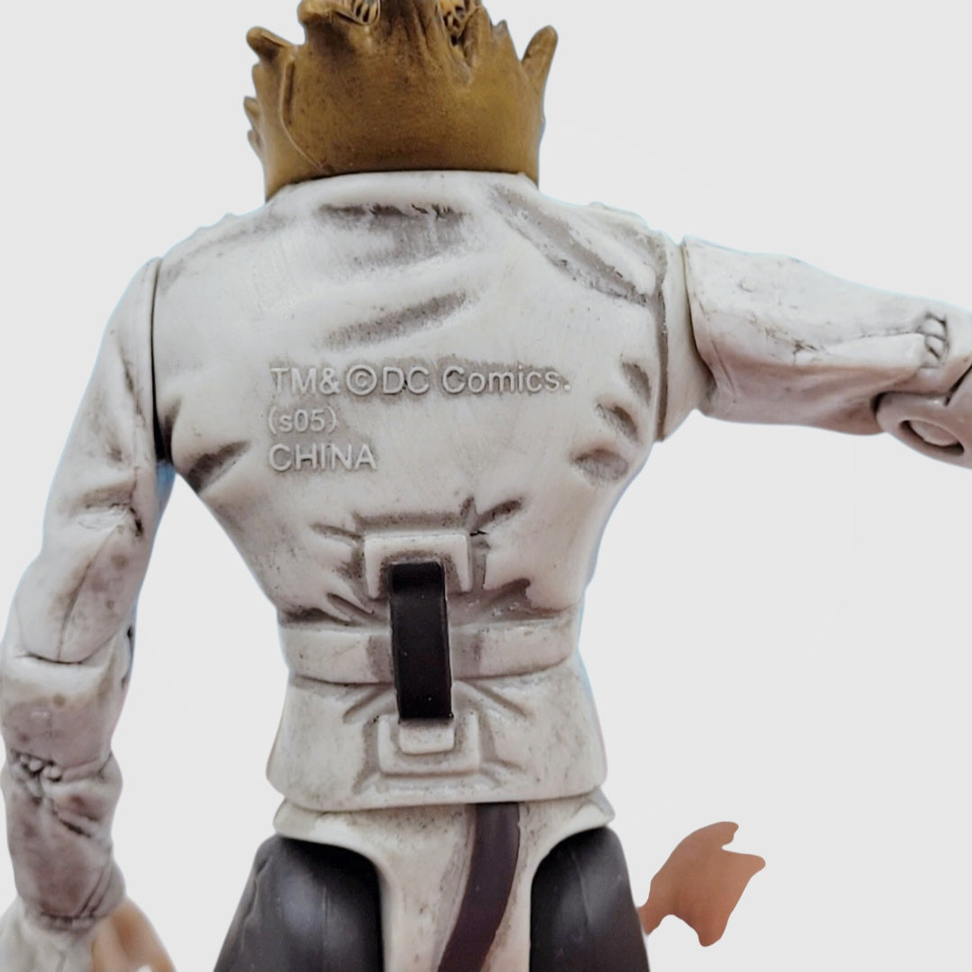 2005 *Mattel Batman Begins 5" Scarecrow/Dr. Jonathan Crane Action Figure