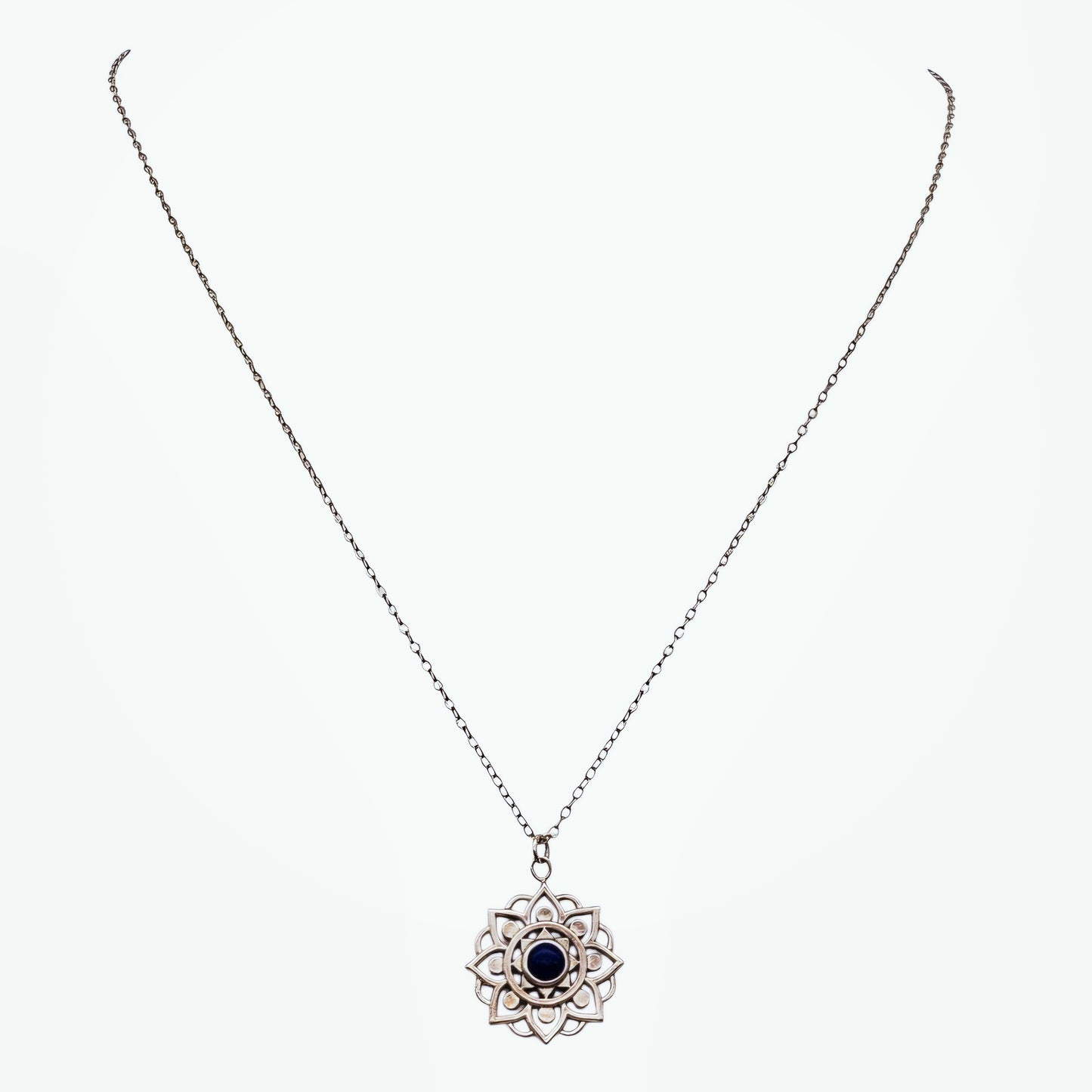 Vintage Sterling Silver Lapis Lazuli Lotus Mandala Pendant Necklace – Boho Chic