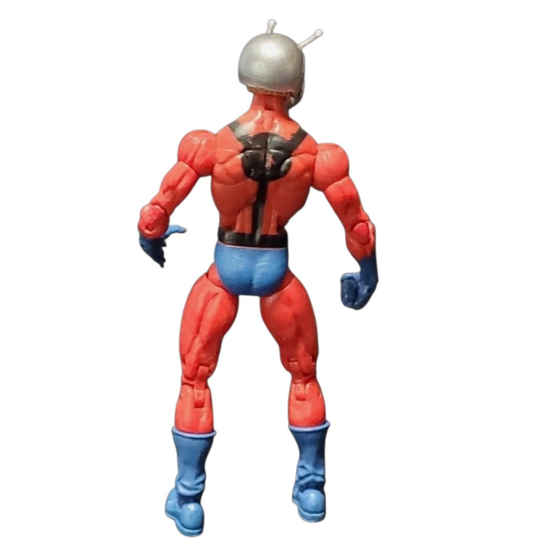 Marvel Legends Ant-Man Scott Lang Figure - Giant-Man Series (ToyBiz 2006) Loose