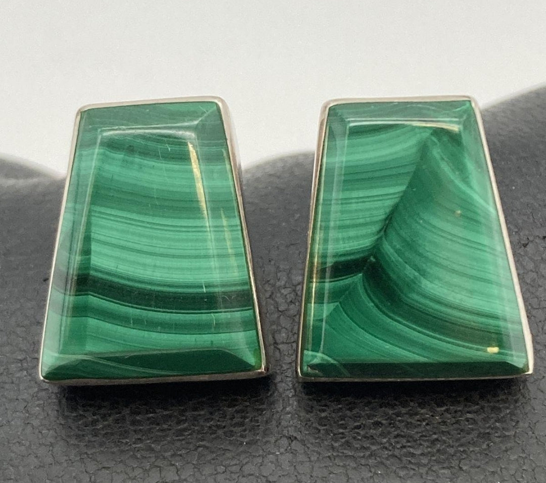 Beautiful *Sterling Silver & Malachite Green Earrings