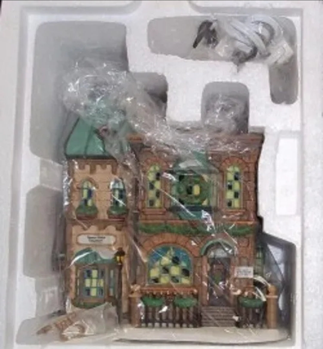 Department 56 "Thomas Mudge TimePieces" Porcelain Lighted House