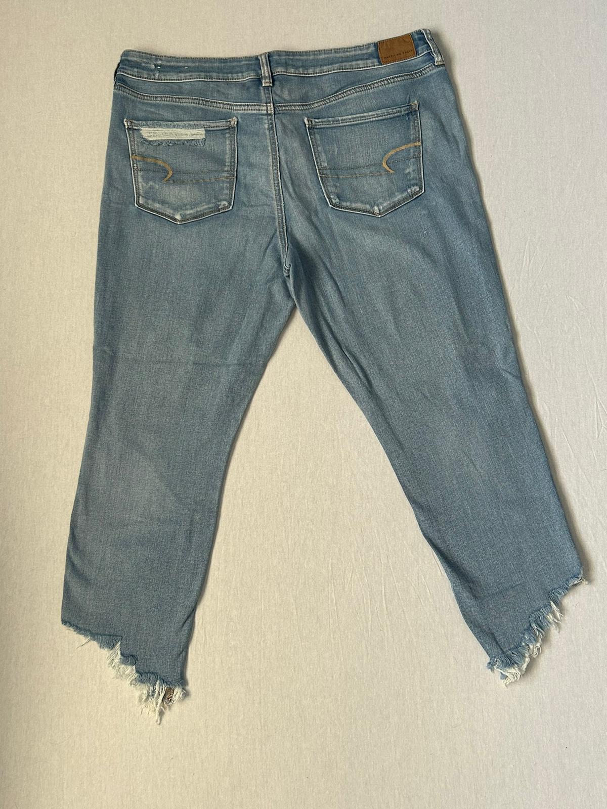 American Eagle Distressed Jeans