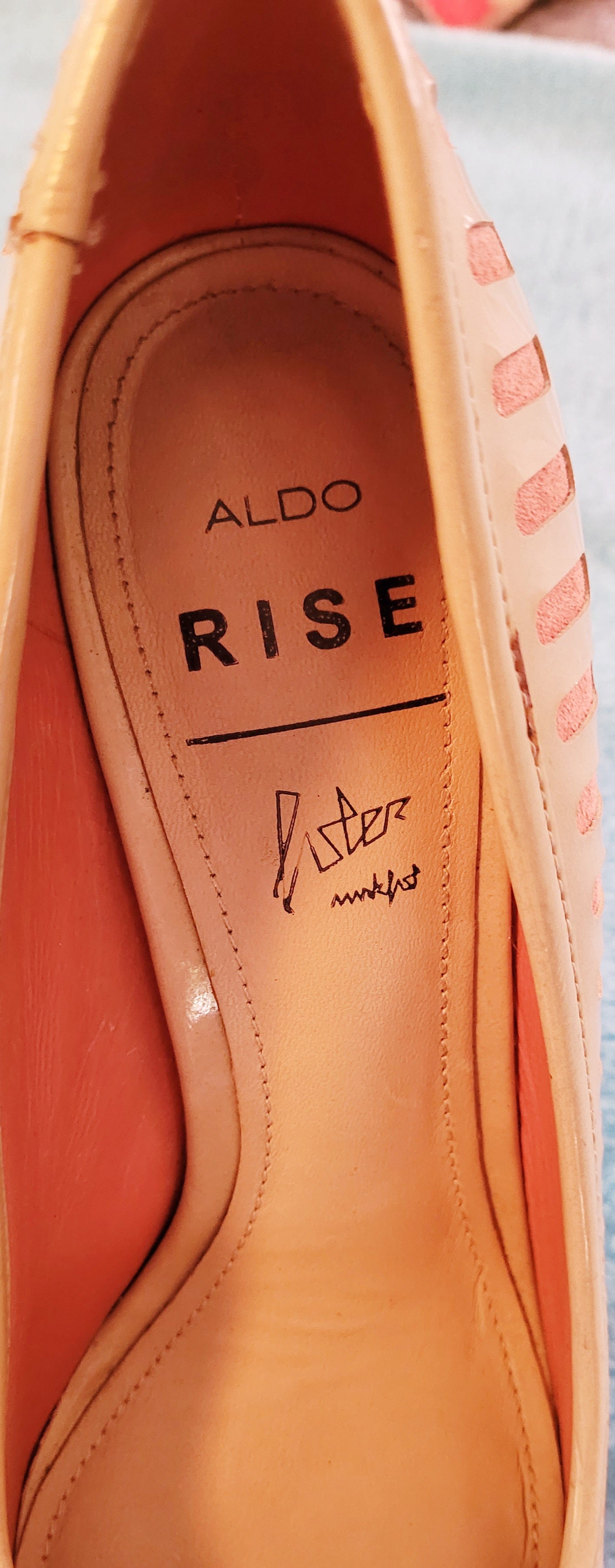ALDO RISE 4.5" Heel Pump Ladies *Beige/Pink Shoe (Size: 38/7.5)