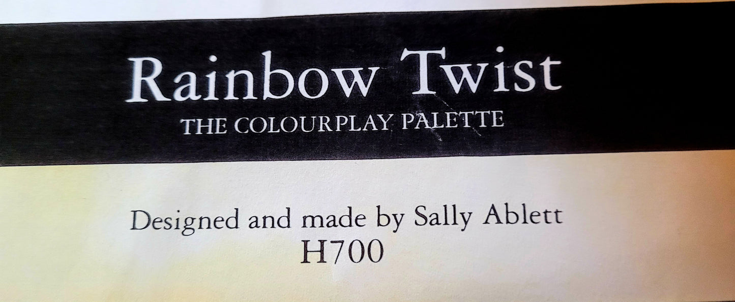 'Rainbow Twist' Quilt Pattern & Fabric (36" x 40") by Sally Ablett *NEW