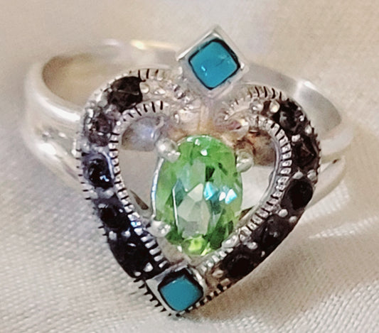 Sterling Silver Multiple Stone Heart Shaped Ring *Size 8.5