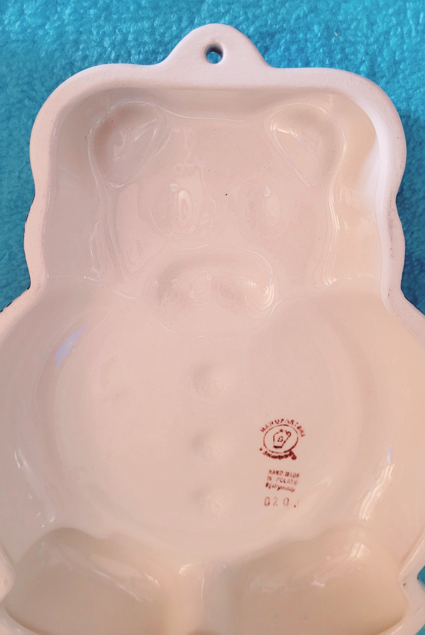 Vintage 'White & Blue' Teddy Bear Mold Wall Hanging by Poland