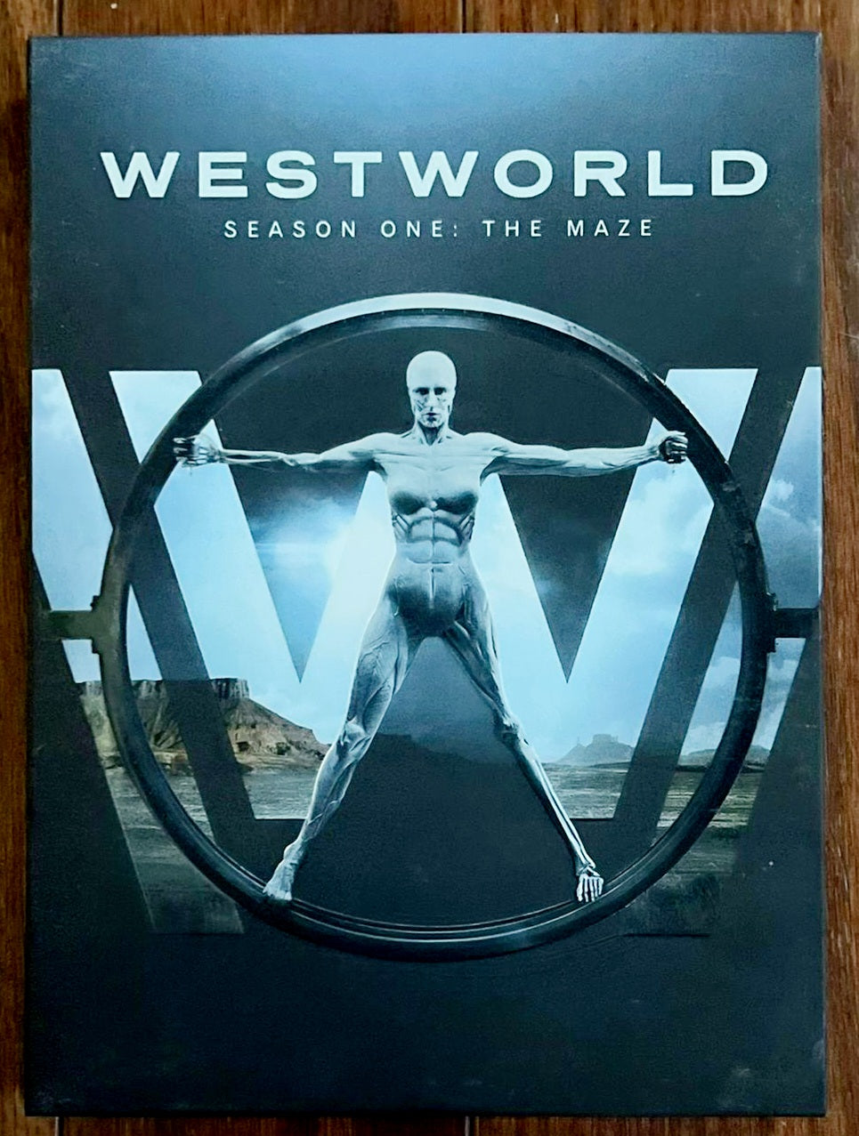 'WESTWORLD' *The Complete 1st Season on DVD