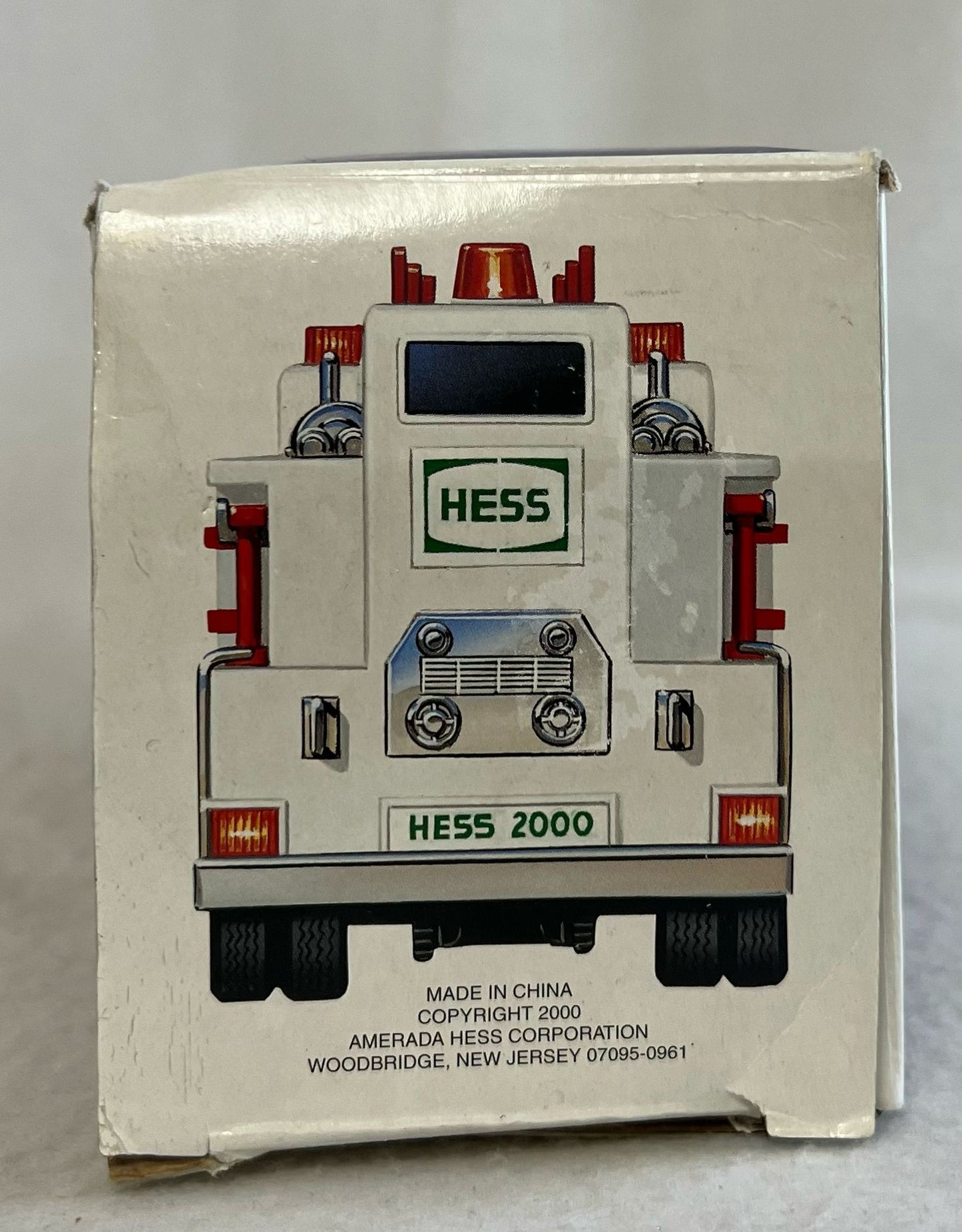 HESS 1994 *Rescue Truck w/ Siren, Horn & Emergency Lights)