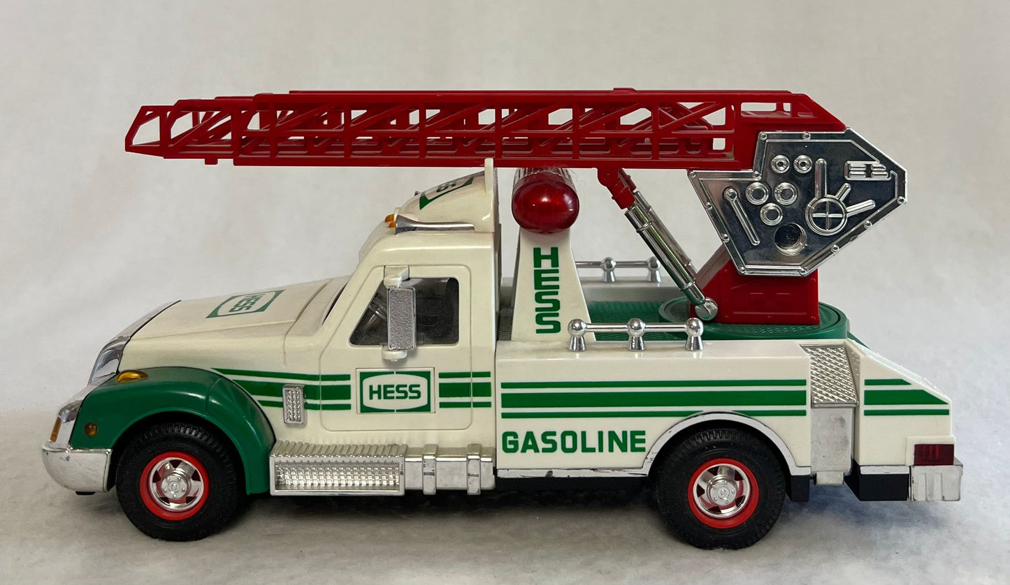 HESS 1994 *Rescue Truck w/ Siren, Horn & Emergency Lights)