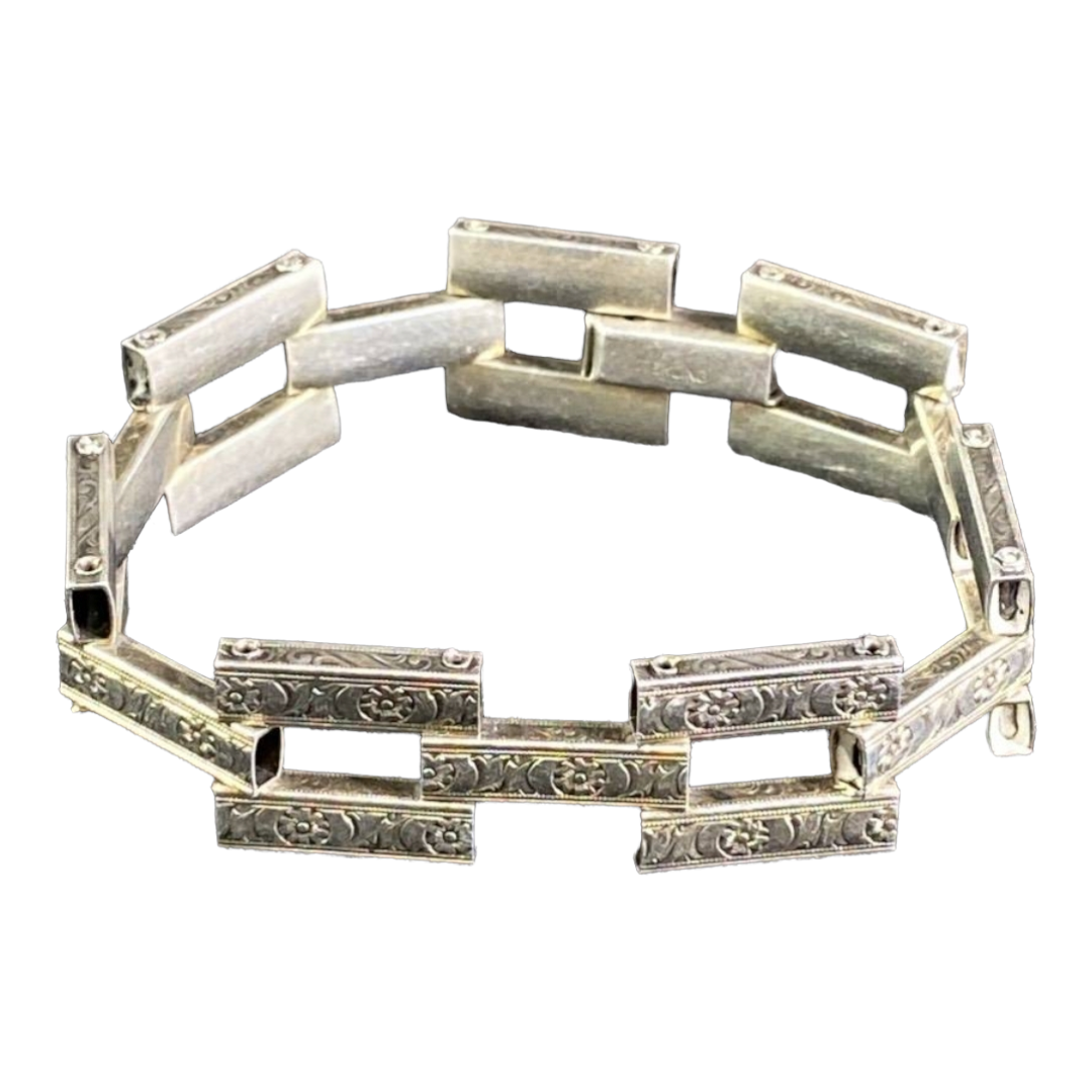 Sterling Silver *Delicately Etched Square Linked 7.25" Bracelet