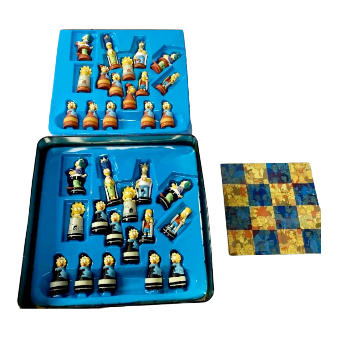 NIB *Simpson Chess Set w/ Laminated Fold-up Playing Board in Case