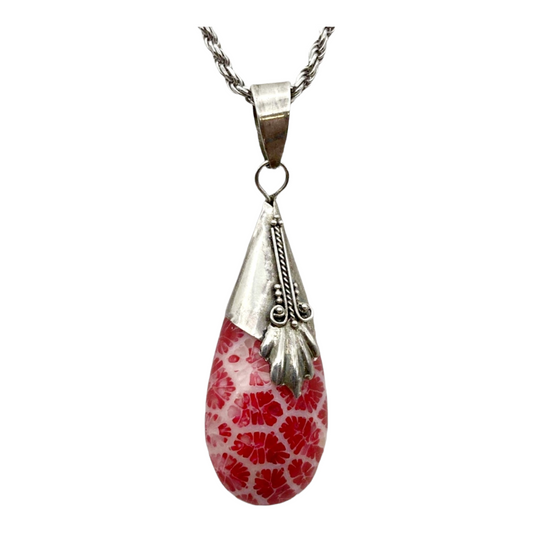 Beautiful *Sterling Silver Modernist Pink Tear Drop Stone 22" Necklace