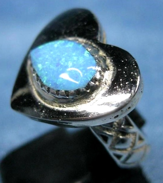 Beautiful Heart Shaped Sterling Silver Southwest Opal Ring *sz.7