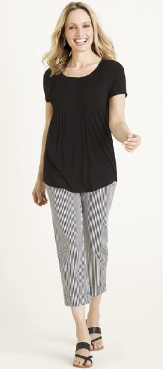 Secret Stretch Petite Everyday B/W Striped Straight-Leg Crops (size 2/12L)