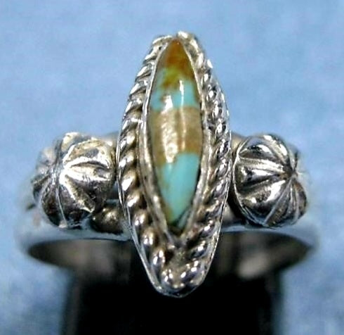 Navajo Green Turquoise Silver Ladies Ring Starburst Design *Size 6.5