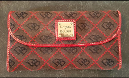 Stunning Authenic Red Brown *Dooney & Bourke Wallet Clutch