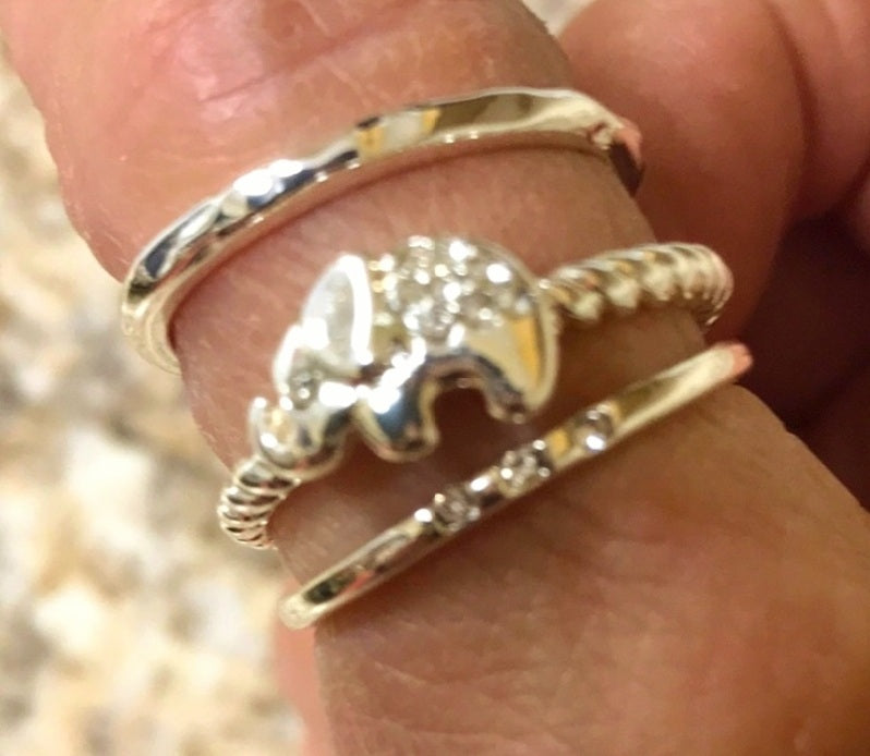 Avon Ring Set Elephant Women’s (Size 10) Jewelry Gold