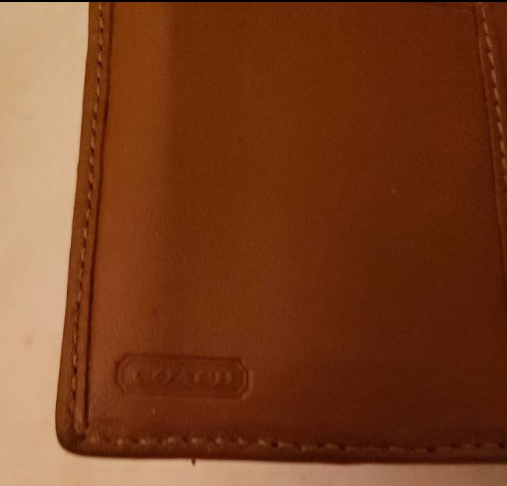 New *Authentic Brown COACH Signature Credit Card Wallet