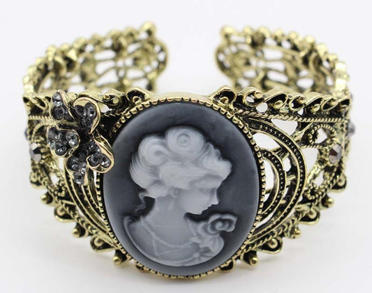 Vintage Bronze Relief Carved Cameo Statue Queen Bangle Bracelet Rhinestones Fashion Jewelry