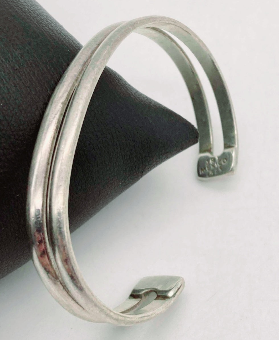 Beautiful *Sterling Silver .925 Bracelet Cuff (Hallmarked)