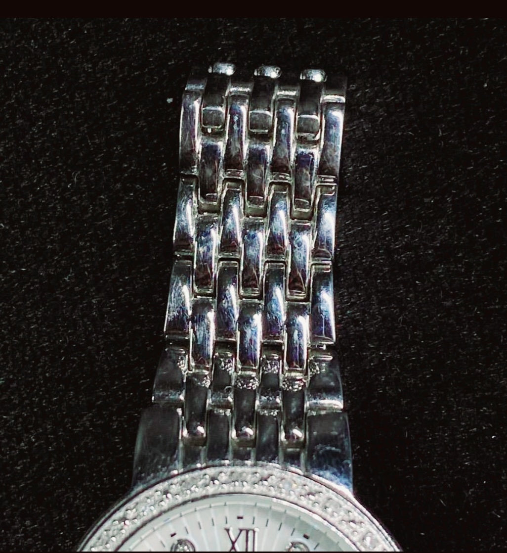 NIB *Bulova Women's 96R203 Analog Display Quartz Diamond Watch