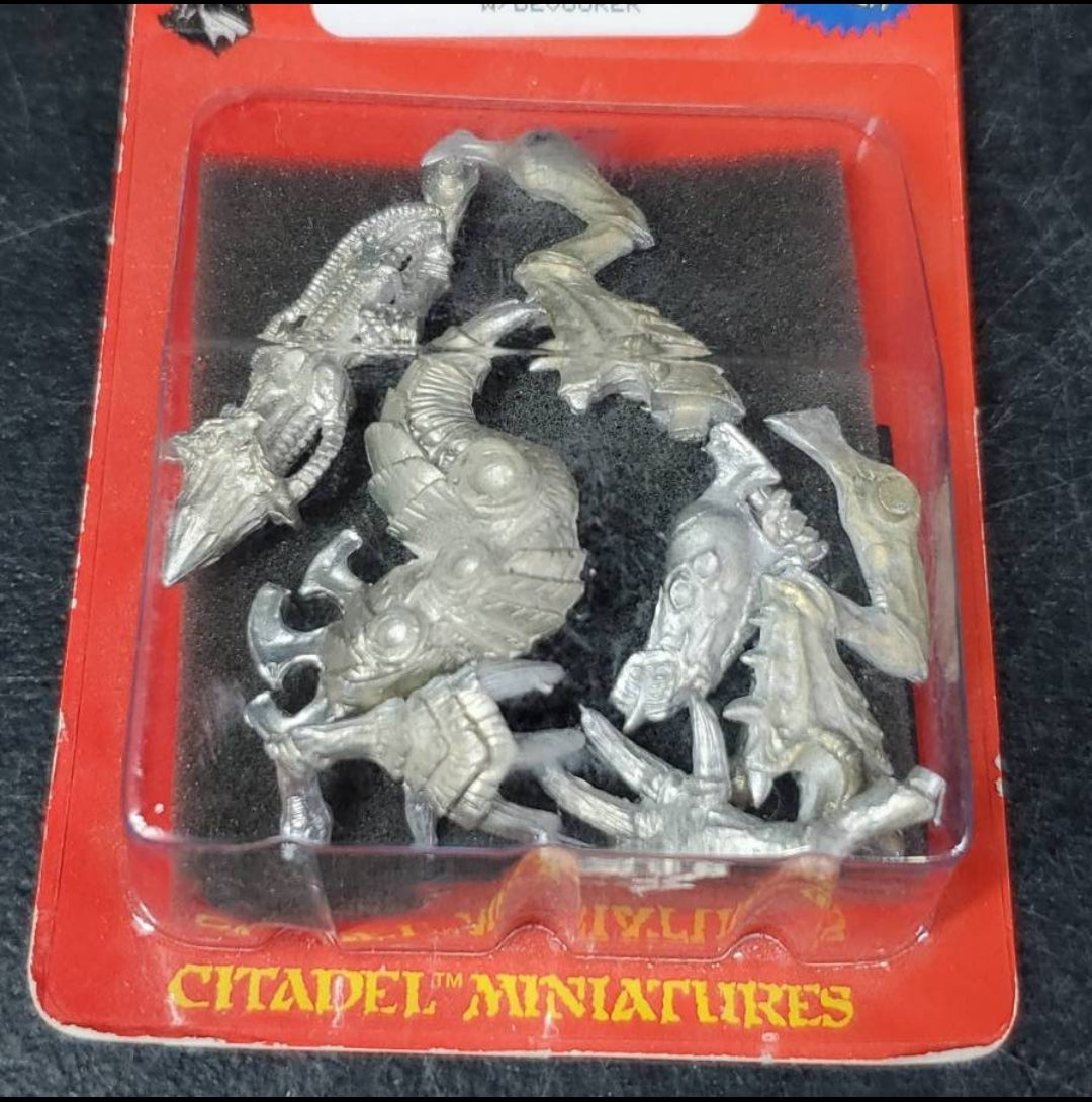 Citadel Miniatures *Vtg. Tyranid Warrior w/ DeVourer (Pewter #8037H)