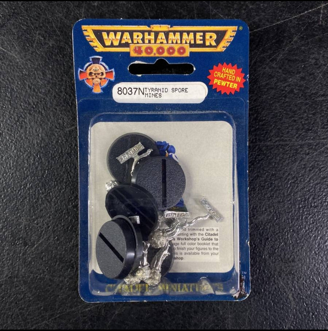 Warhammer 40K *Vtg. Tyranid Spore Mines (Pewter #8037N)