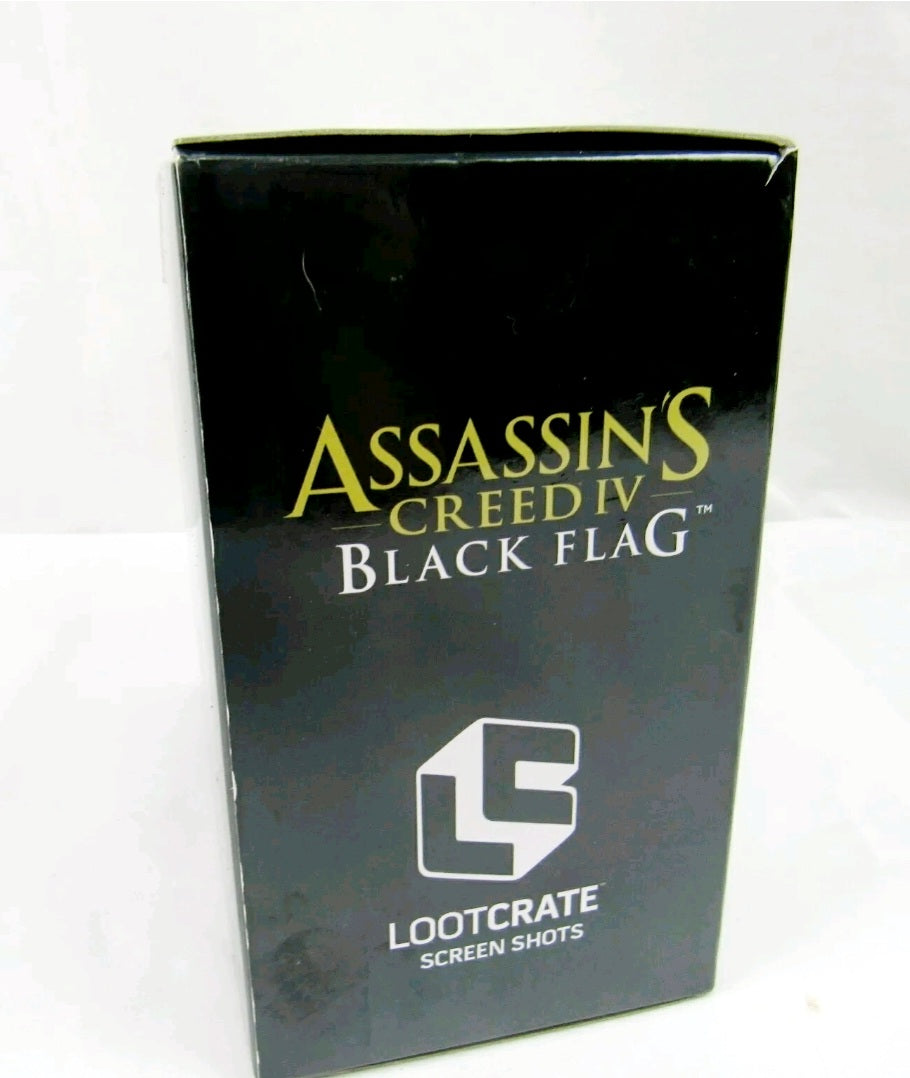 NIP *Assassins Creed IV "Black Flag" Loot Crate Figurine *EDWARD KENWAY