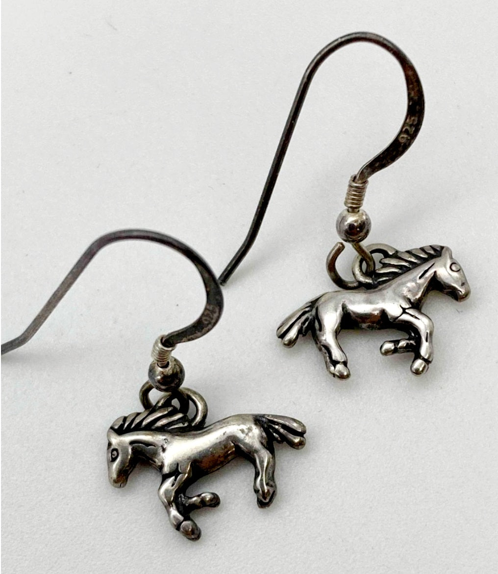 Cute *Sterling Silver Horse Earrings