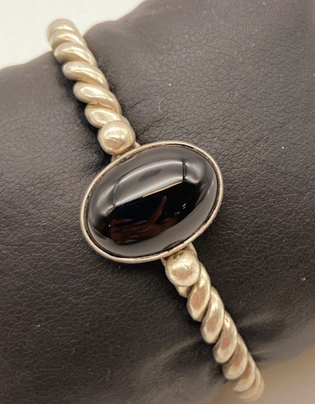 Beautiful *Sterling Silver & Black Onyx Stone Coil Bracelet