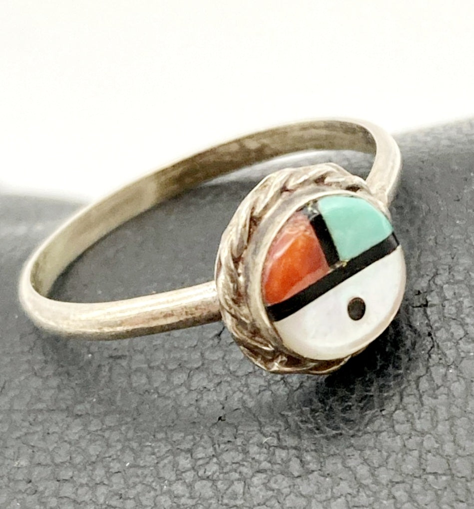 Sterling Silver "Sunface" Ring (size 6.5)