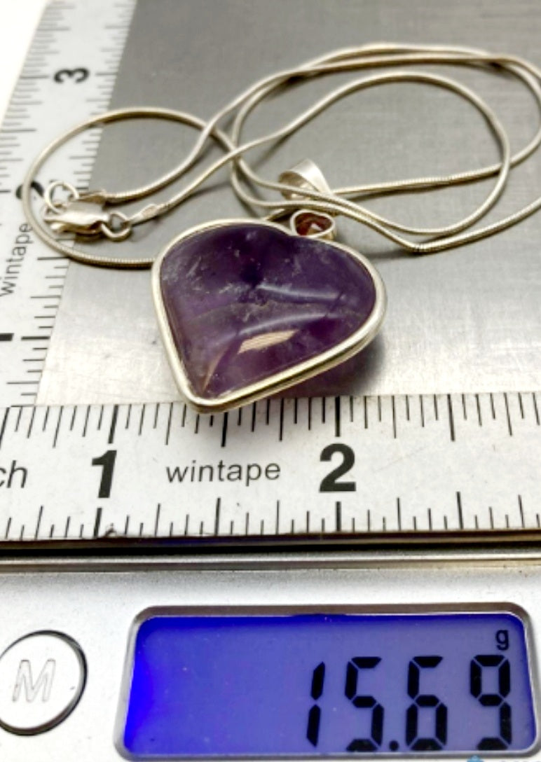 Beautiful Sterling Silver Amethyst Heart Shaped 11.25" Necklace
