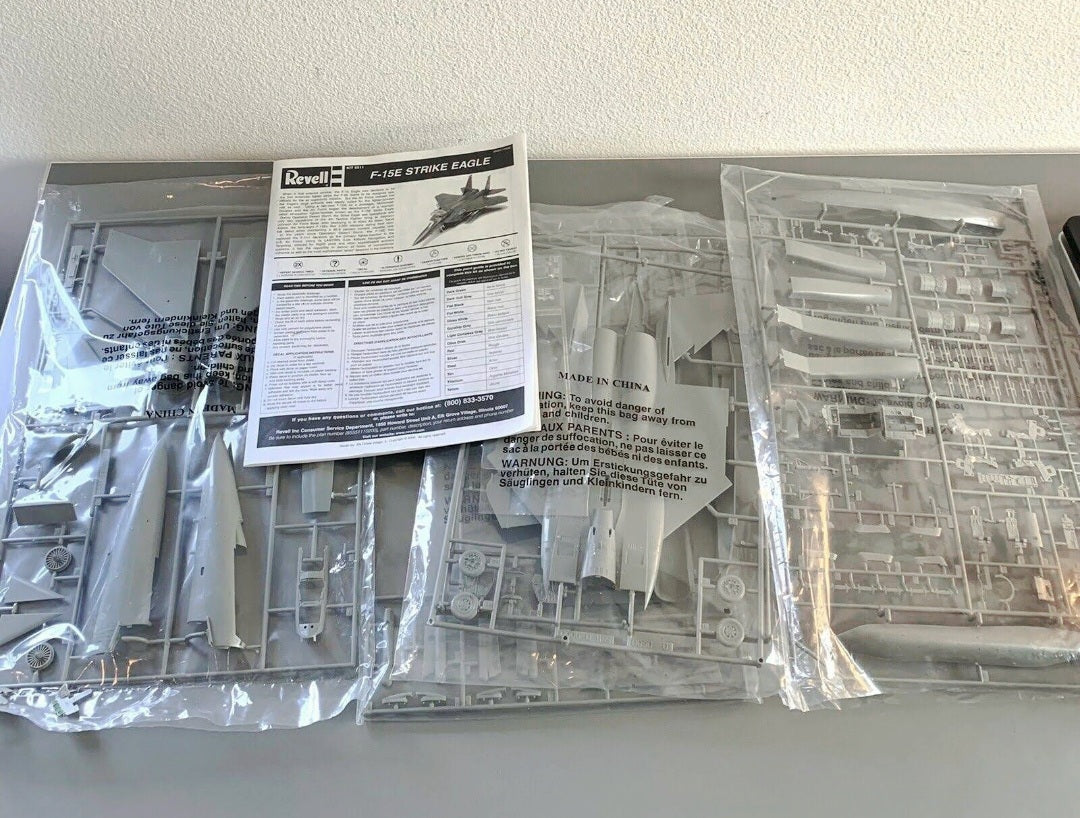 NEW *Revell 1/48 US F-15E Strike Eagle Jet Model #855511