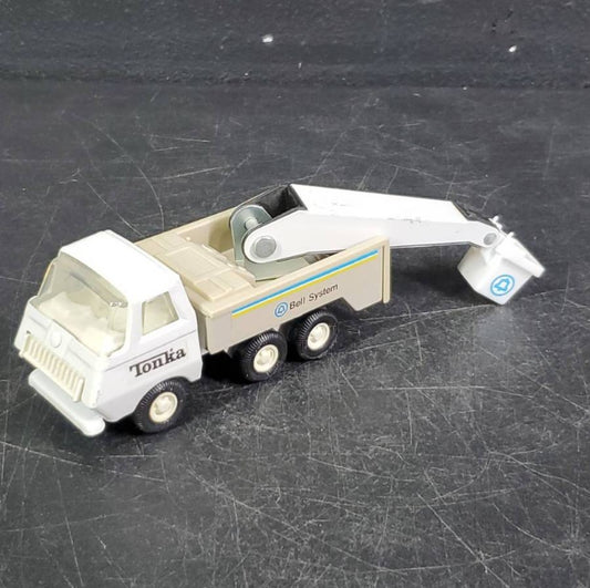 Vintage *1979 Tonka Bell Systems Ladder Truck